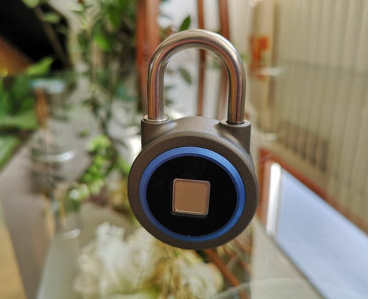 SafeTouch™ – Smart Fingeravtryckslås