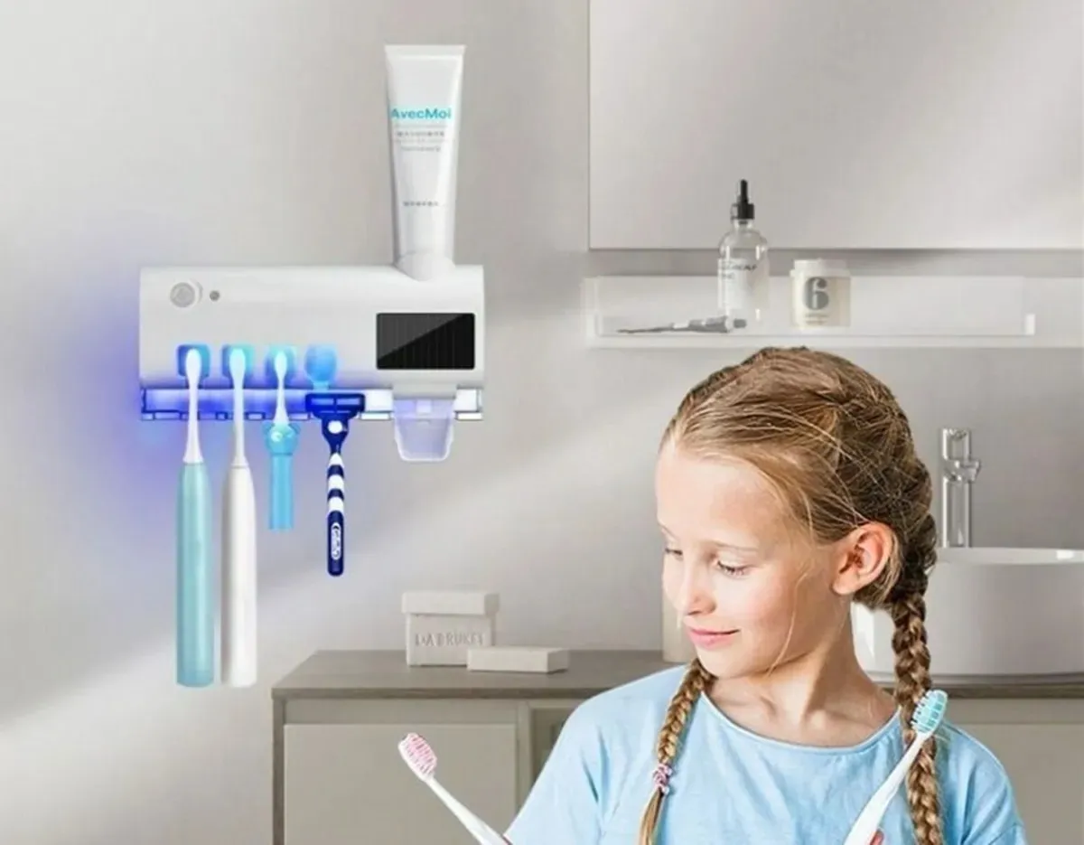 HygieniQ™ – UV Rengöring för tandborste samt Tandkrämsdispenser